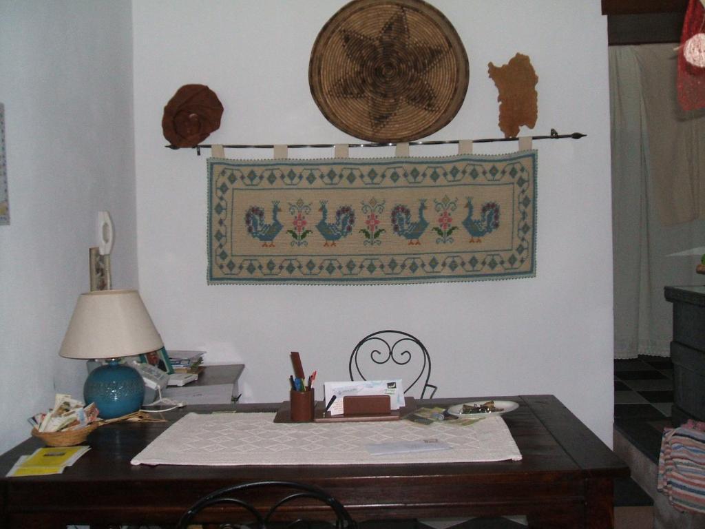 Su Cantaru Guesthouse Villanova Monteleone Extérieur photo
